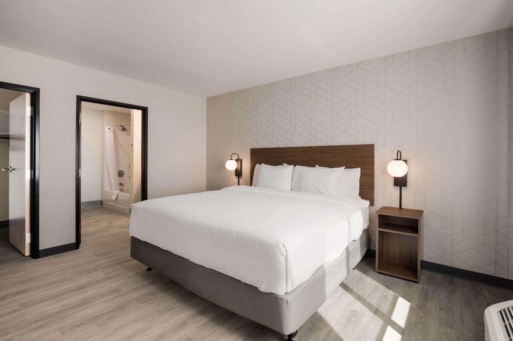 Everhome Suites Корона Экстерьер фото