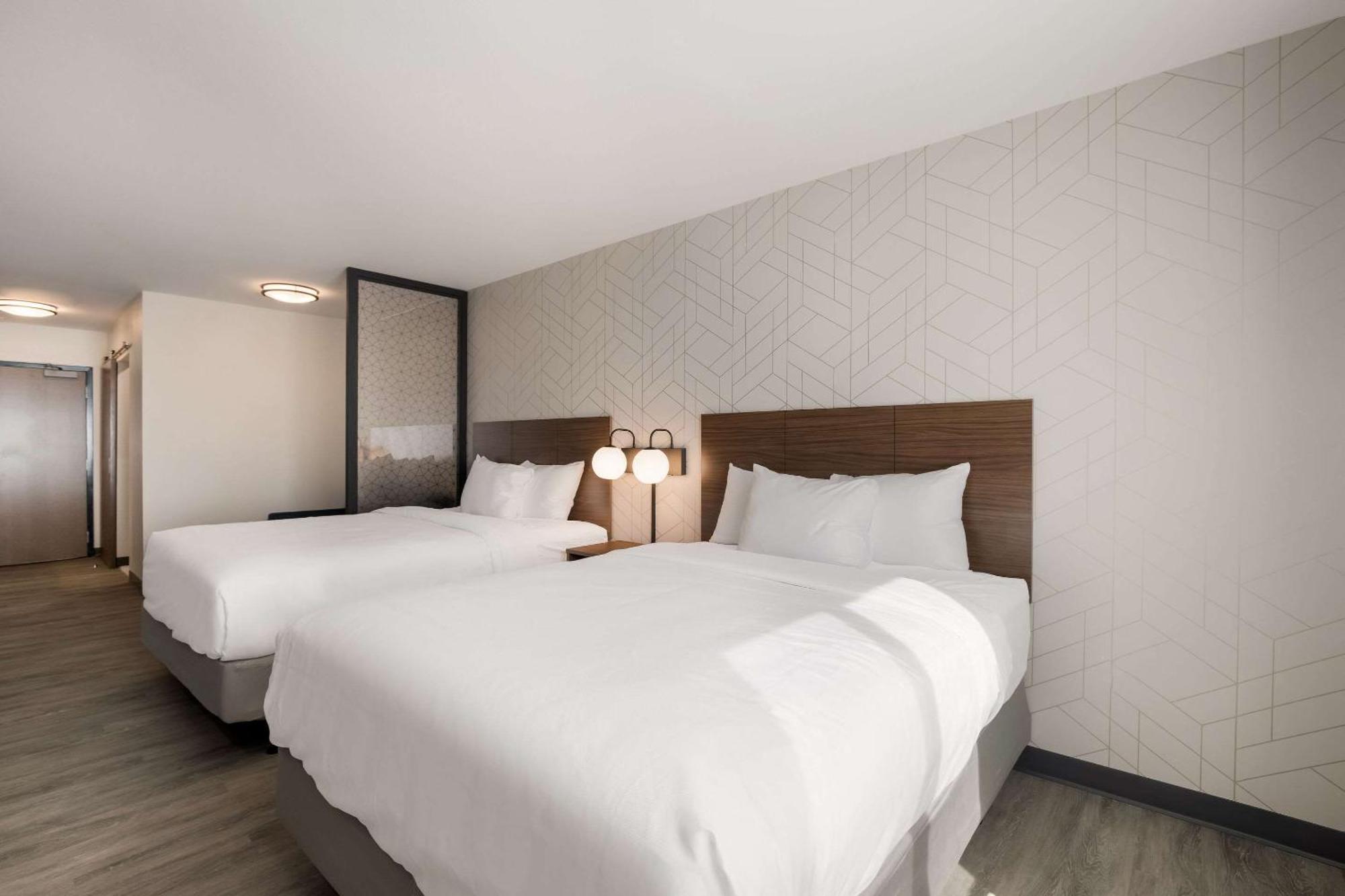 Everhome Suites Корона Экстерьер фото